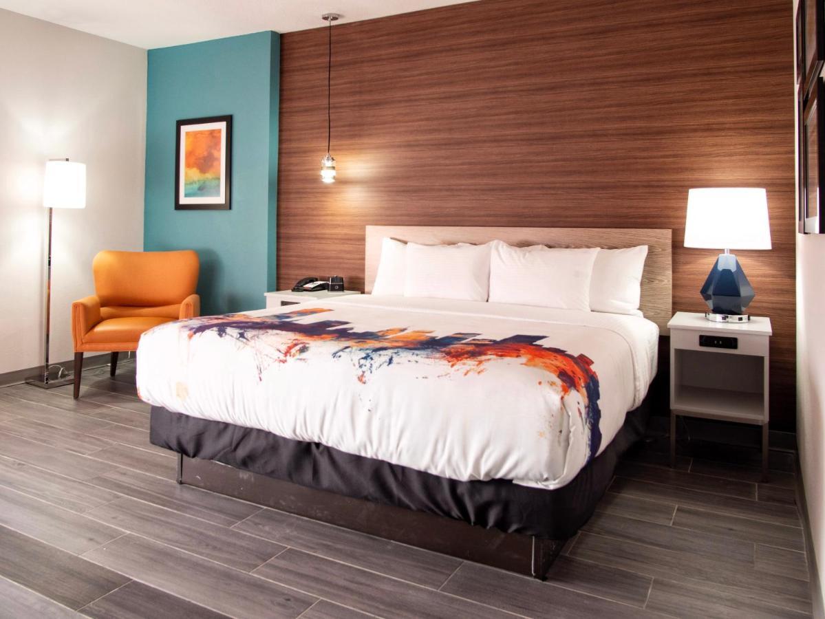 La Quinta By Wyndham Oklahoma City Airport Екстериор снимка