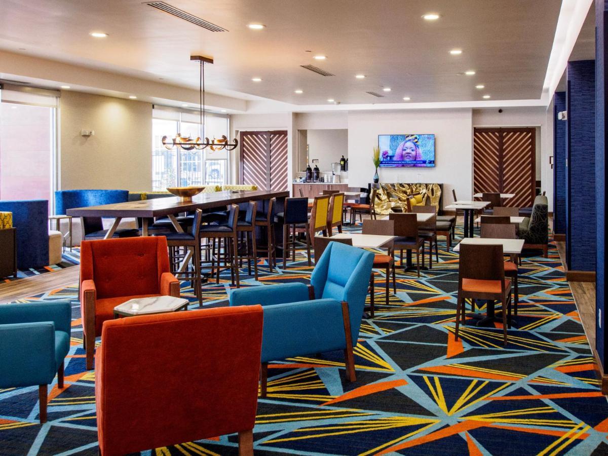 La Quinta By Wyndham Oklahoma City Airport Екстериор снимка