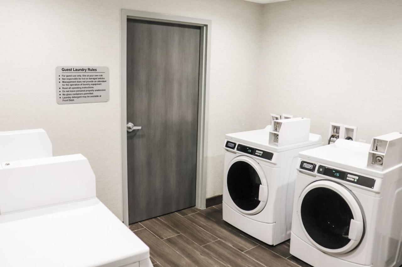 La Quinta By Wyndham Oklahoma City Airport Екстериор снимка