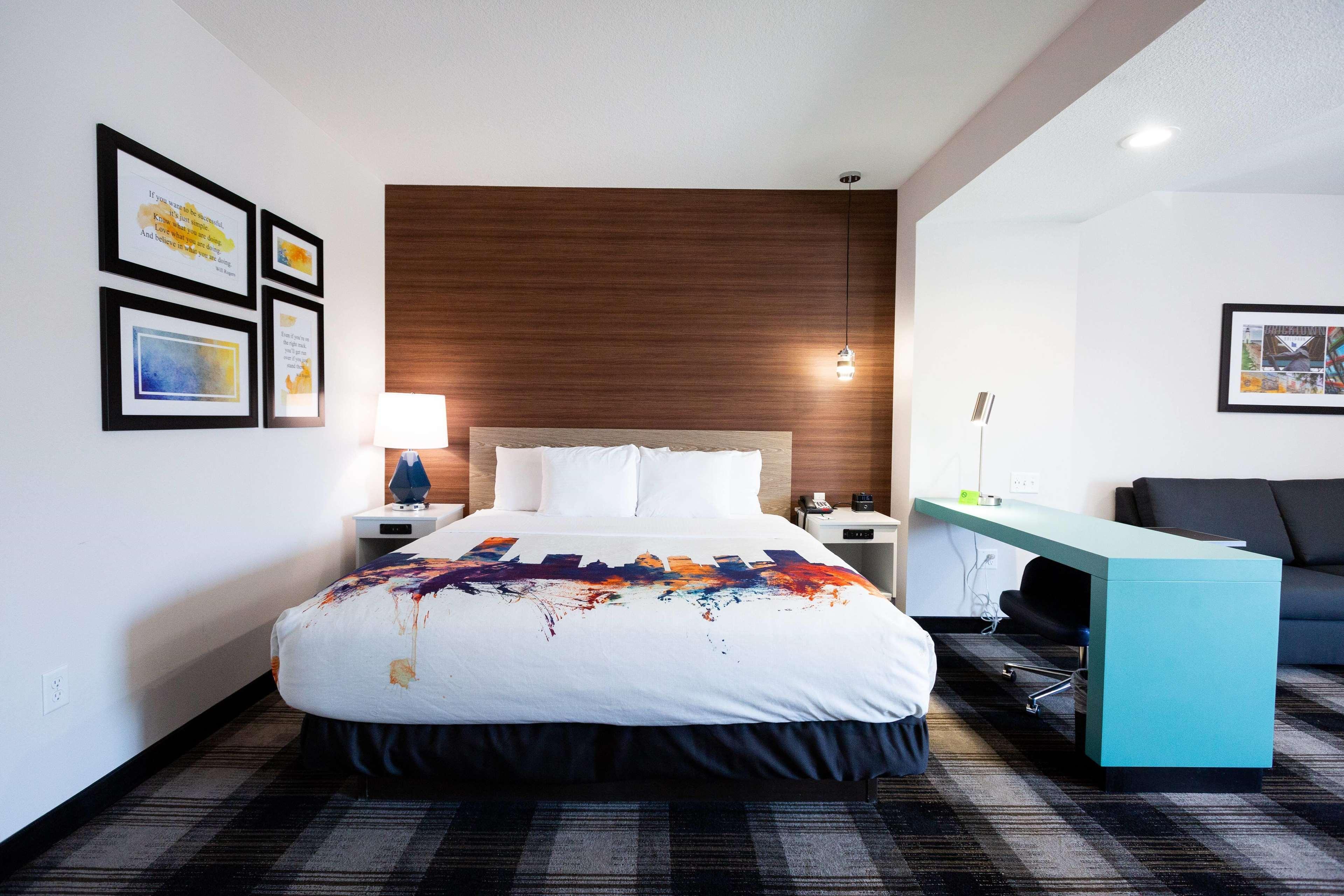 La Quinta By Wyndham Oklahoma City Airport Екстериор снимка