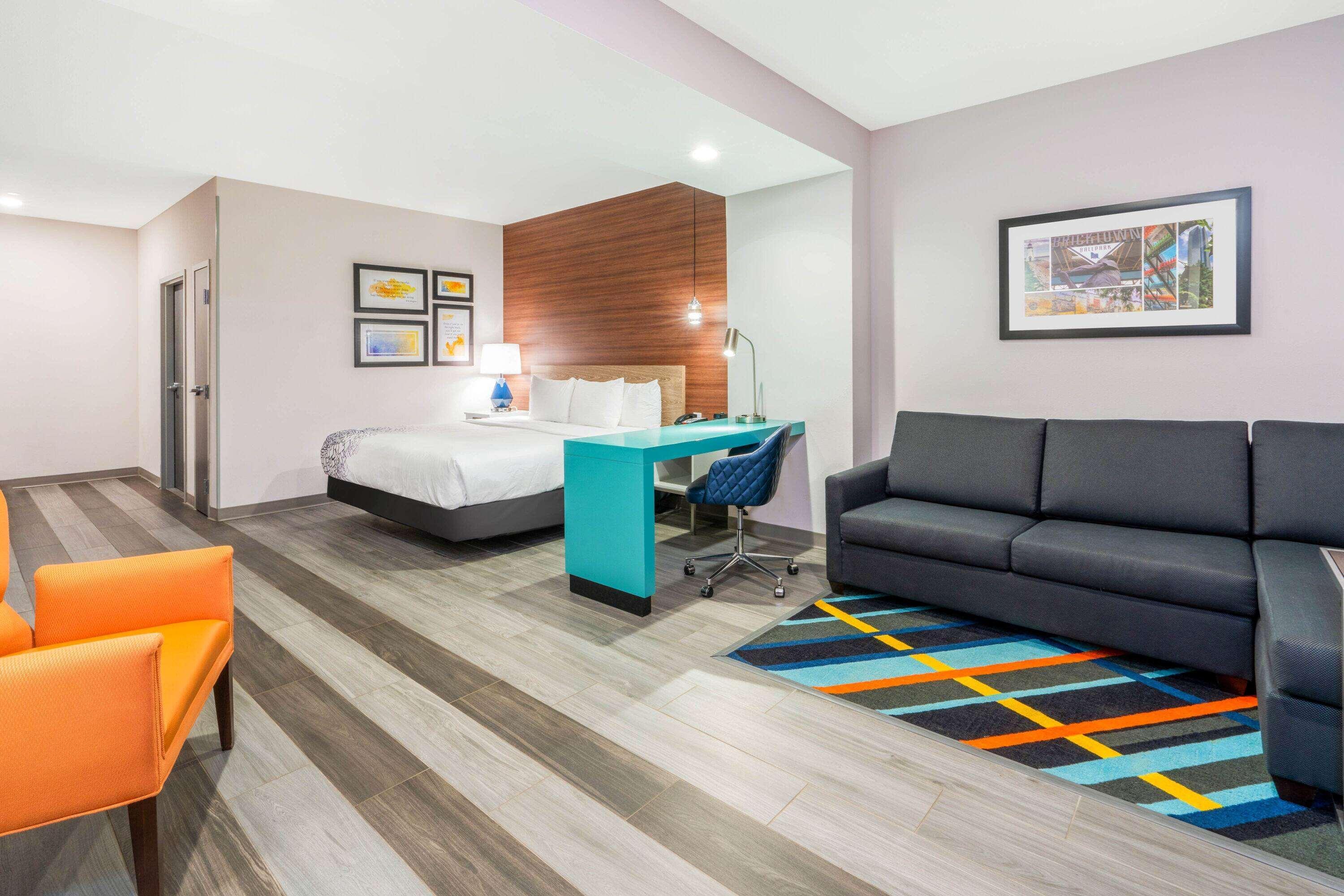 La Quinta By Wyndham Oklahoma City Airport Екстериор снимка