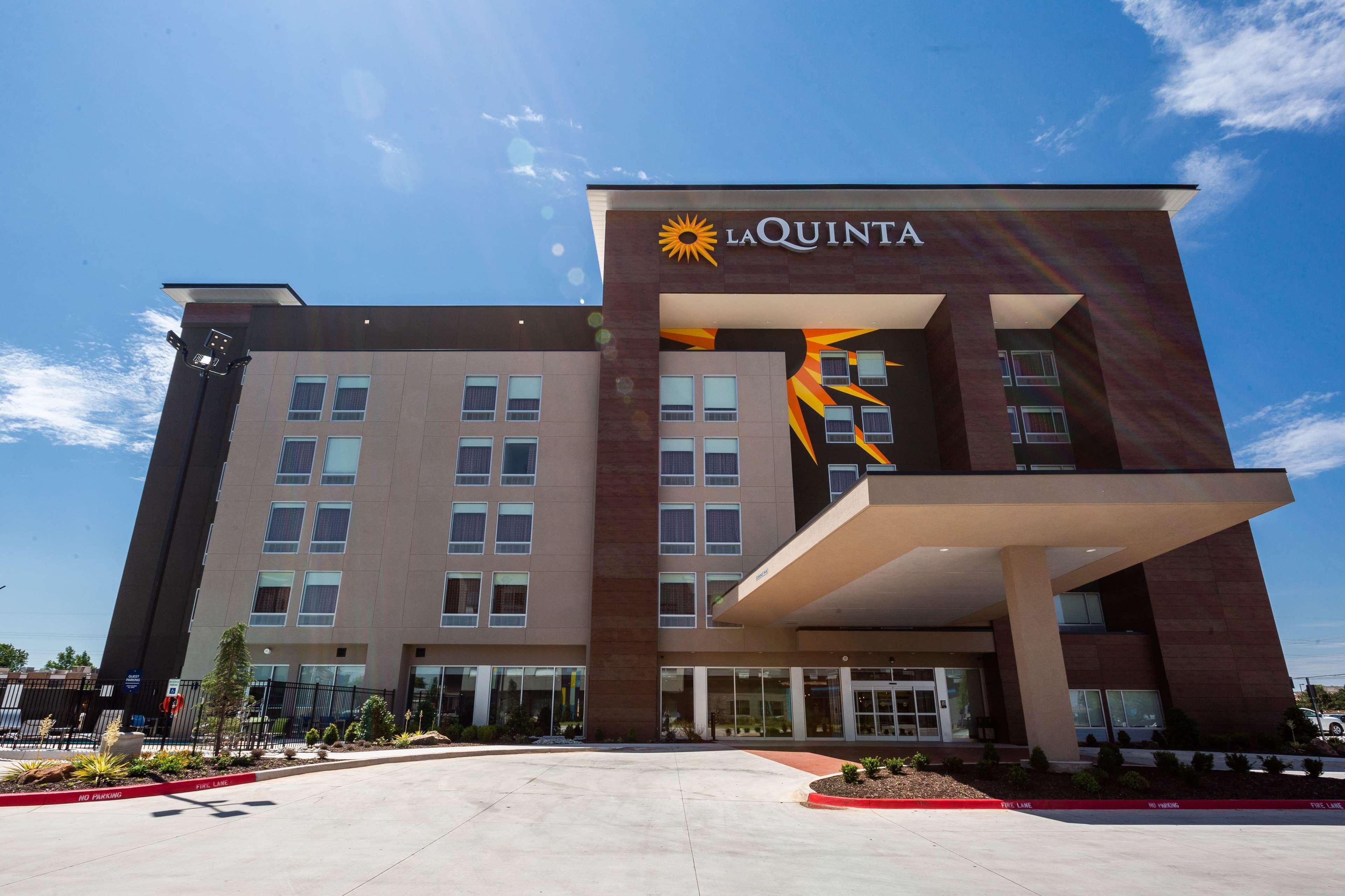 La Quinta By Wyndham Oklahoma City Airport Екстериор снимка